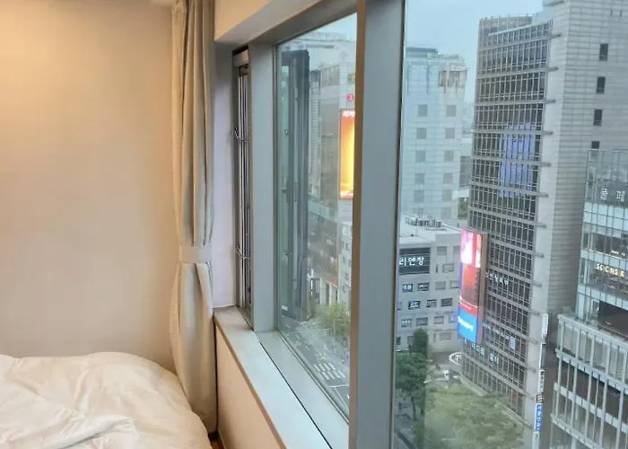 Comfy And Cozy Hongik Stn 1min Walk * Seúl