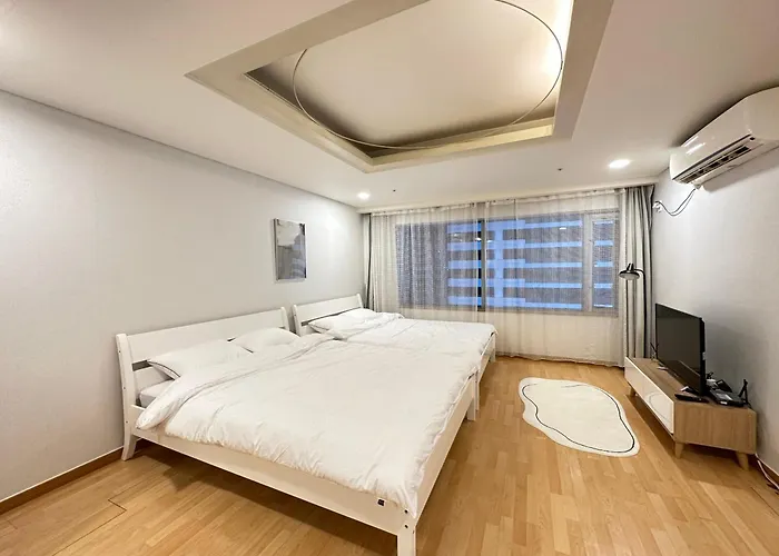 Apartamento Comfy And Cozy Hongik Stn 1min Walk Seúl